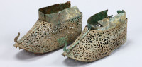 韩国把一双带龙头的铜鞋封为宝物，专家感慨“太罕见！”
