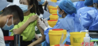 中国新冠疫苗接种剂次超17亿