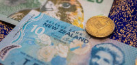 新西兰2022年第一季度GDP再次萎缩，我们离衰退还有多远？