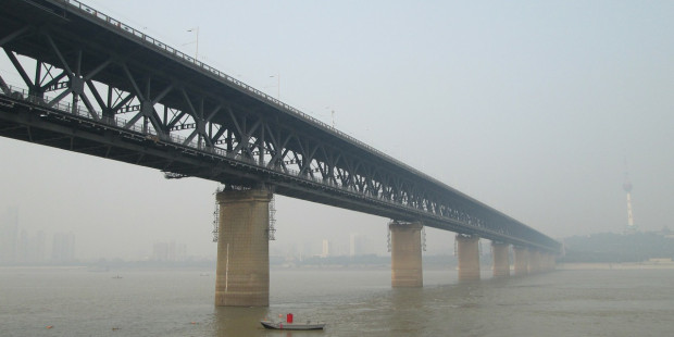 wuhan yangtze river bridge 198315 1280 v2
