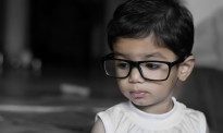 6岁女童上兴趣班累出500度近视 专家支招保护视力