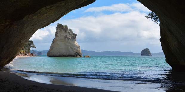 cathedral cove 1592274 960 720