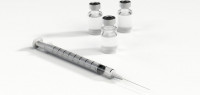 俄罗斯已开始生产新冠疫苗 大规模接种或在今年底