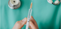 【华人生活网】好消息！莫德纳宣儿童双盲测试有效，青少年迎来第二种疫苗