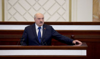 白俄总统首次就迫降客机事件发声：会严厉回应西方制裁与挑衅