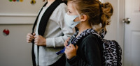 美国新冠肺炎疫情持续蔓延 累计近630万名儿童确诊