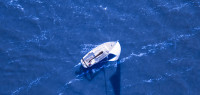奥克兰Bucklands Beach发生翻船事故，搜救队连夜搜寻一名失踪人员