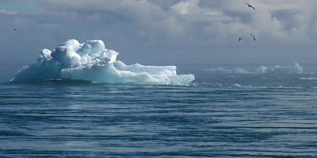iceberg gf7f57d456 640 v2