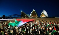 冲突升级！悉尼爆发大规模骚乱！烧国旗、扔瓶子、警民对峙！澳政府发布紧急警告！澳洲油价恐暴涨！
