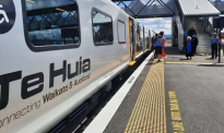 往返奥克兰和汉密尔顿的Te Huia火车将增开，但这个长周末停止运营