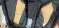19岁男子行李箱中藏近2公斤冰毒 逃不过奥克兰机场海关人员的火眼金睛
