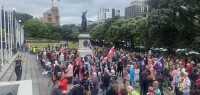 上千人集会、4.5万人联名，抗议新西兰政府废除这项法案