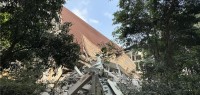 多图直击台湾强震 房屋倒塌地面开裂