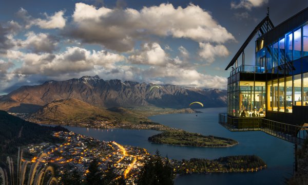 stratosfare restaurant the view of queenstown high resolution easy resizecom3